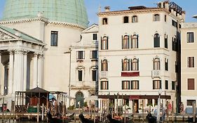 Hotel Antiche Figure