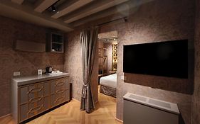 Hotel Antiche Figure